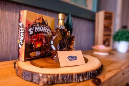 Wine Moose W Hot Tub Fireplace Sauna 9Min To Mt Snow Dover Exterior foto